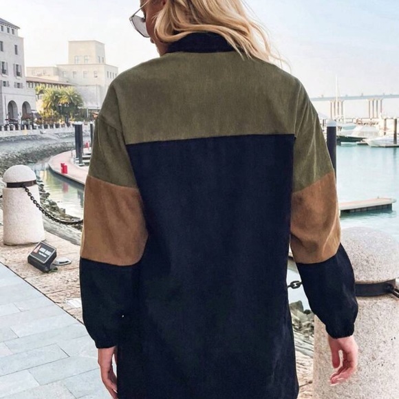 Color block shacket - Picture 3 of 5